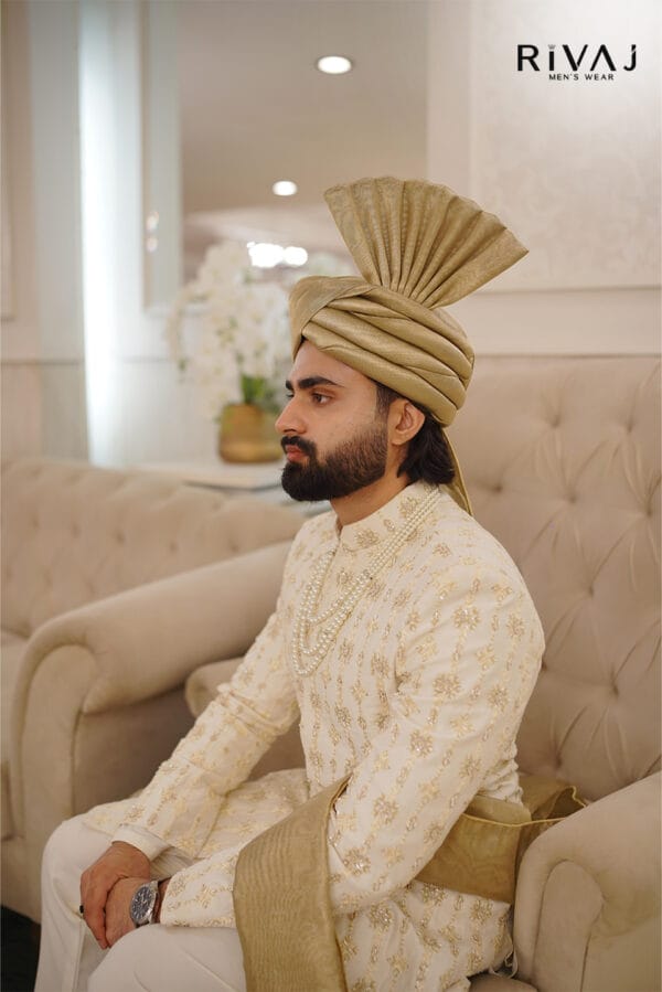 Lavish Cream &Amp; Gold Sherwani